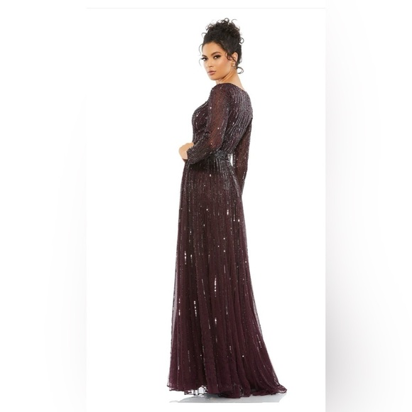 NWT Mac Duggal V Neck Sequined Illusion Long Sleeve A Line Gown Plum 6 - Picture 10 of 10